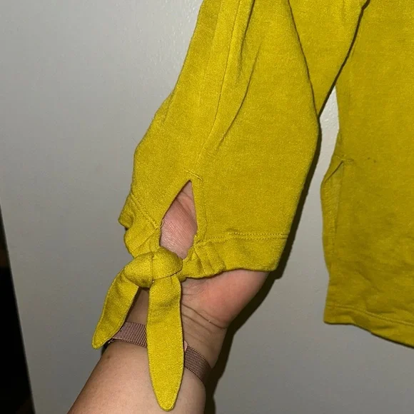 LOFT Yellow 3/4 Sleeve Relaxed Blouse with Tie Front - Picture 3 of 3